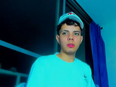 Alessandro 1610 online show from 11-14-25, 05:17