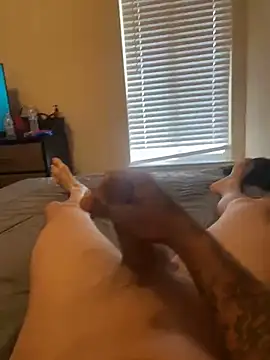 Snapshot of bigdickbigdaddy7373 chatting on 02-28-25, 07:03 bigdickbigdaddy7373 online show from 02-28-25, 07:03