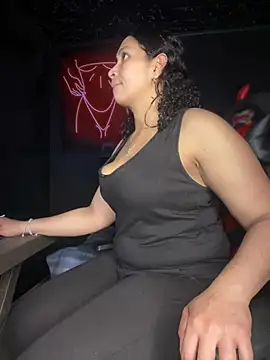 Snapshot of Carola-Ross chatting on 03-12-25, 02:30 Carola-Ross online show from 03-12-25, 02:30