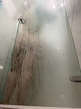 Snapshot of Carola-Ross chatting on 11-01-25, 06:54 Carola-Ross online show from 11-01-25, 06:54