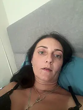 Snapshot of Miroslava1247 chatting on 06-28-26, 09:37 Miroslava1247 online show from 06-28-26, 09:37