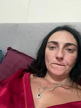 Snapshot of Miroslava1247 chatting on 07-06-26, 08:11 Miroslava1247 online show from 07-06-26, 08:11