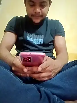 Snapshot of ThrillerBoydsak chatting on 02-19-25, 09:28 ThrillerBoydsak online show from 02-19-25, 09:28