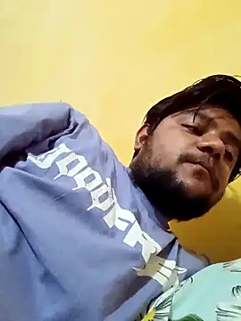 Snapshot of ThrillerBoydsak chatting on 03-15-25, 12:56 ThrillerBoydsak online show from 03-15-25, 12:56