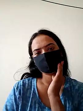 Snapshot of Sexy_pori chatting on 03-18-25, 06:36 Sexy pori online show from 03-18-25, 06:36