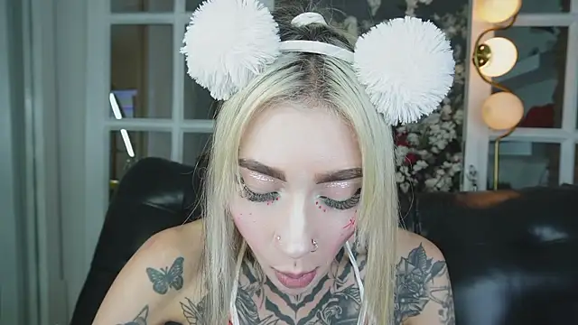 miss   angel online show from 02-02-26, 11:09