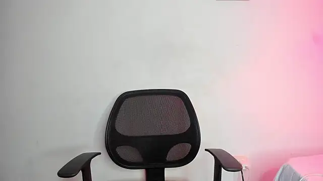 Dhalila  online show from 11-27-25, 10:23