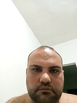 Snapshot of Felipe_OwnZ chatting on 10-30-25, 02:13 Felipe OwnZ online show from 10-30-25, 02:13