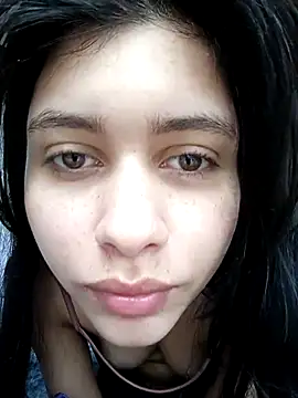 Snapshot of CHLOE_ISABELL chatting on 11-29-25, 06:22 CHLOE ISABELL online show from 11-29-25, 06:22