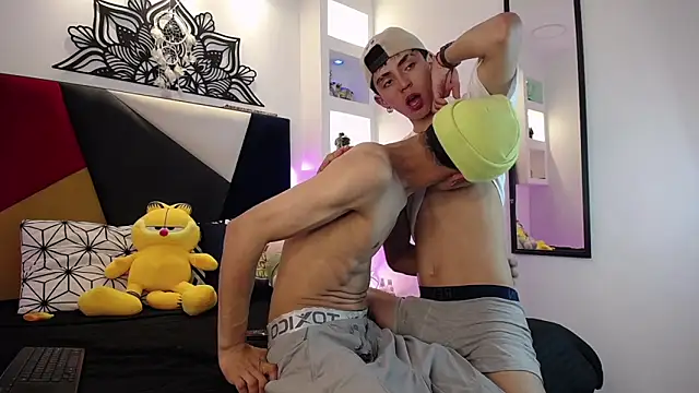 MaikyCooper online show from 03-08-25, 01:03