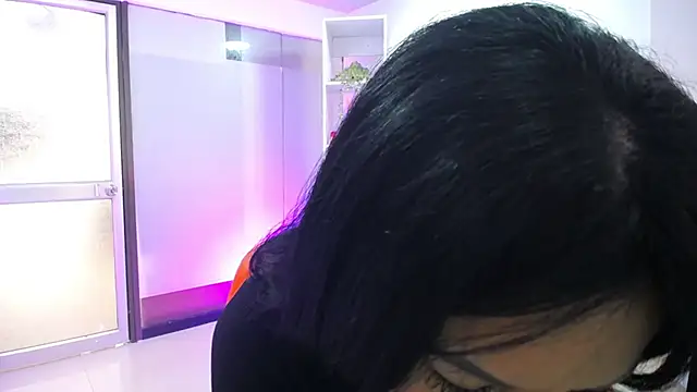 Snapshot of Katelady chatting on 03-22-25, 02:25 Katelady online show from 03-22-25, 02:25