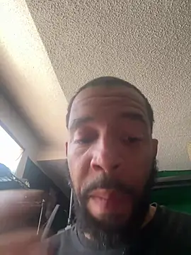 Snapshot of SIXKING7410 chatting on 02-06-26, 05:38 SIXKING7410 online show from 02-06-26, 05:38