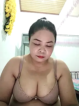 Baby-bigtits2024 online show from 02-12-25, 01:27