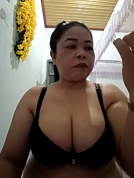 Baby-bigtits2024 online show from 02-24-25, 10:36