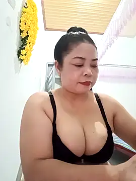 Baby-bigtits2024 online show from 03-12-25, 12:57