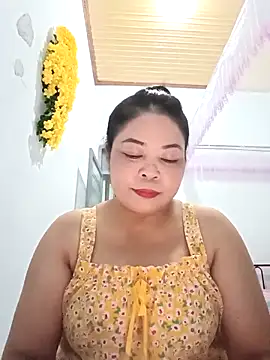 Baby-bigtits2024 online show from 03-20-25, 12:32