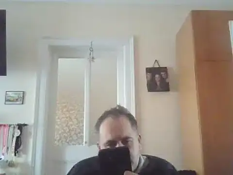 Szolga10 online show from 11-16-25, 10:54