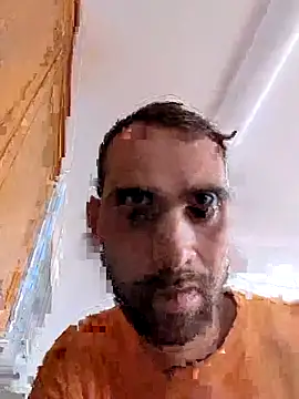 Snapshot of mikeee6538 chatting on 11-18-25, 09:36 mikeee6538 online show from 11-18-25, 09:36