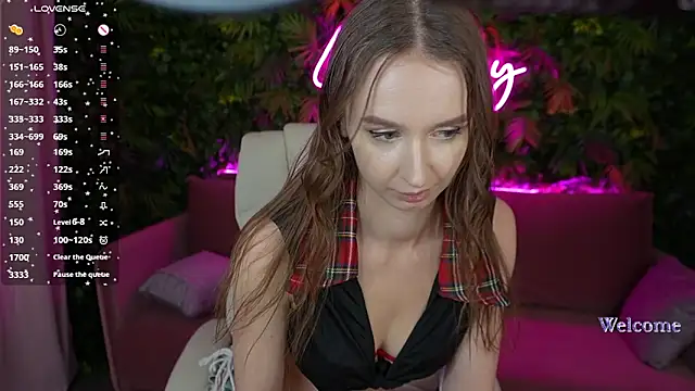 NikkyyLust online show from 02-28-25, 10:52