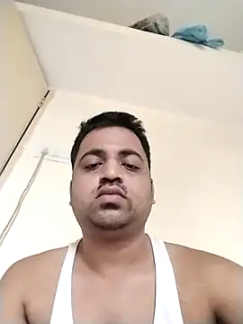 Vij717 online show from 09-13-25, 01:49