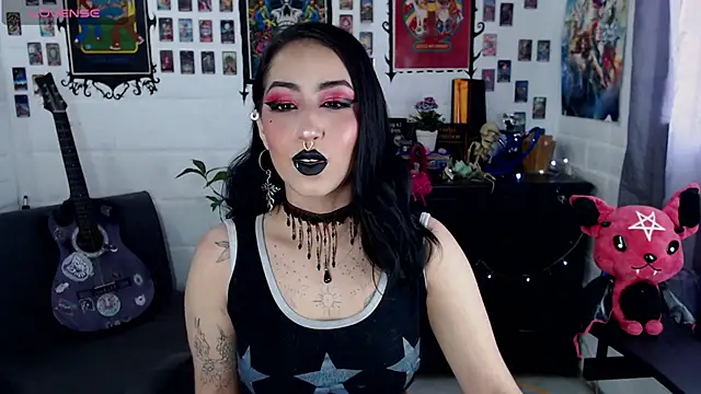 Snapshot of Nyx_Blackmoon chatting on 02-23-25, 12:59 Nyx Blackmoon online show from 02-23-25, 12:59
