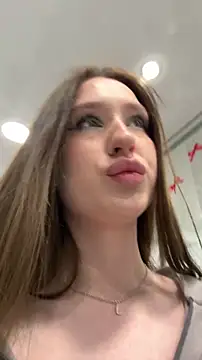 Jackie White  online show from 12-22-25, 02:30