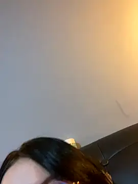 ValentinaOrtiz3 online show from 09-30-25, 01:10