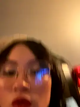 ValentinaOrtiz3 online show from 10-09-25, 12:19