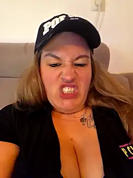 justtess online show from 02-09-26, 07:18