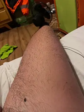 Snapshot of Erepev19 chatting on 11-07-25, 09:15 Erepev19 online show from 11-07-25, 09:15