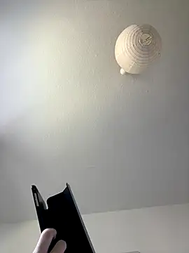 key18cm online show from 10-03-25, 07:49