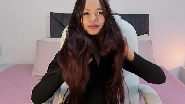 sara sharma  online show from 10-10-25, 04:55