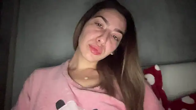 sarrah rossy online show from 11-26-25, 10:11