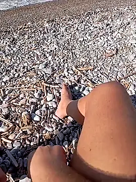 Snapshot of gkal7877_ chatting on 09-26-25, 01:15 gkal7877 online show from 09-26-25, 01:15