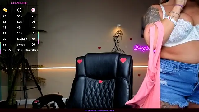 bossyroxy84 online show from 02-19-26, 12:06