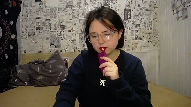 Snapshot of Hokage_ll chatting on 02-21-25, 01:44 Hokage ll online show from 02-21-25, 01:44