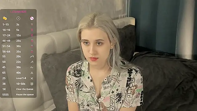 Snapshot of ConstanceBails chatting on 03-12-25, 06:40 ConstanceBails online show from 03-12-25, 06:40