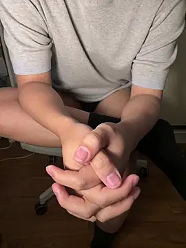 Snapshot of 0W00GIGi chatting on 01-15-26, 07:57 0W00GIGi online show from 01-15-26, 07:57