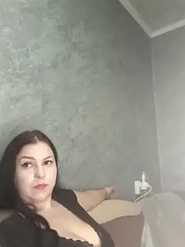 Greta Tamar online show from 03-06-25, 06:05