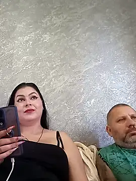 Greta Tamar online show from 10-11-25, 06:23