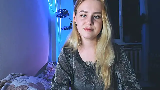 Alexa Pirs online show from 02-17-25, 12:43