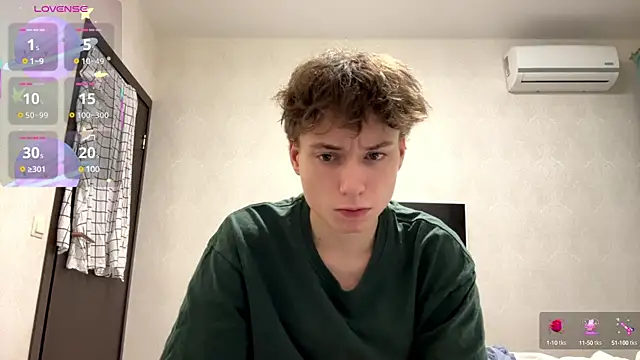 Snapshot of aronrodrigos chatting on 02-16-25, 05:37 aronrodrigos online show from 02-16-25, 05:37