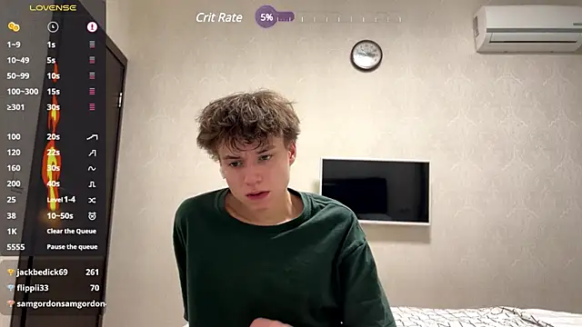 Snapshot of aronrodrigos chatting on 02-26-25, 02:37 aronrodrigos online show from 02-26-25, 02:37