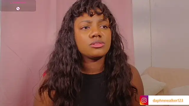 Daphnewalker   online show from 03-26-26, 03:12