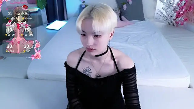 Akemi Sora  online show from 03-13-25, 03:17