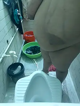 Snapshot of Lizza_boudi chatting on 10-06-25, 06:11 Lizza boudi online show from 10-06-25, 06:11