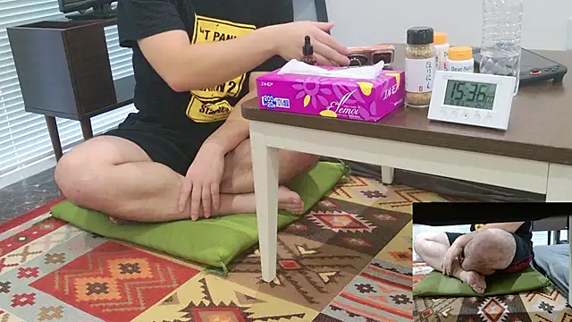 YARASERO-kun online show from 10-18-25, 06:37