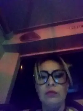 Snapshot of CandieGilson__ chatting on 09-10-25, 10:37 CandieGilson   online show from 09-10-25, 10:37