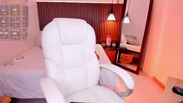 julietaevanns online show from 02-18-26, 03:35