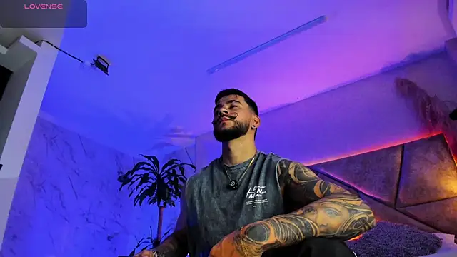 DickGriffith  online show from 10-04-25, 12:47